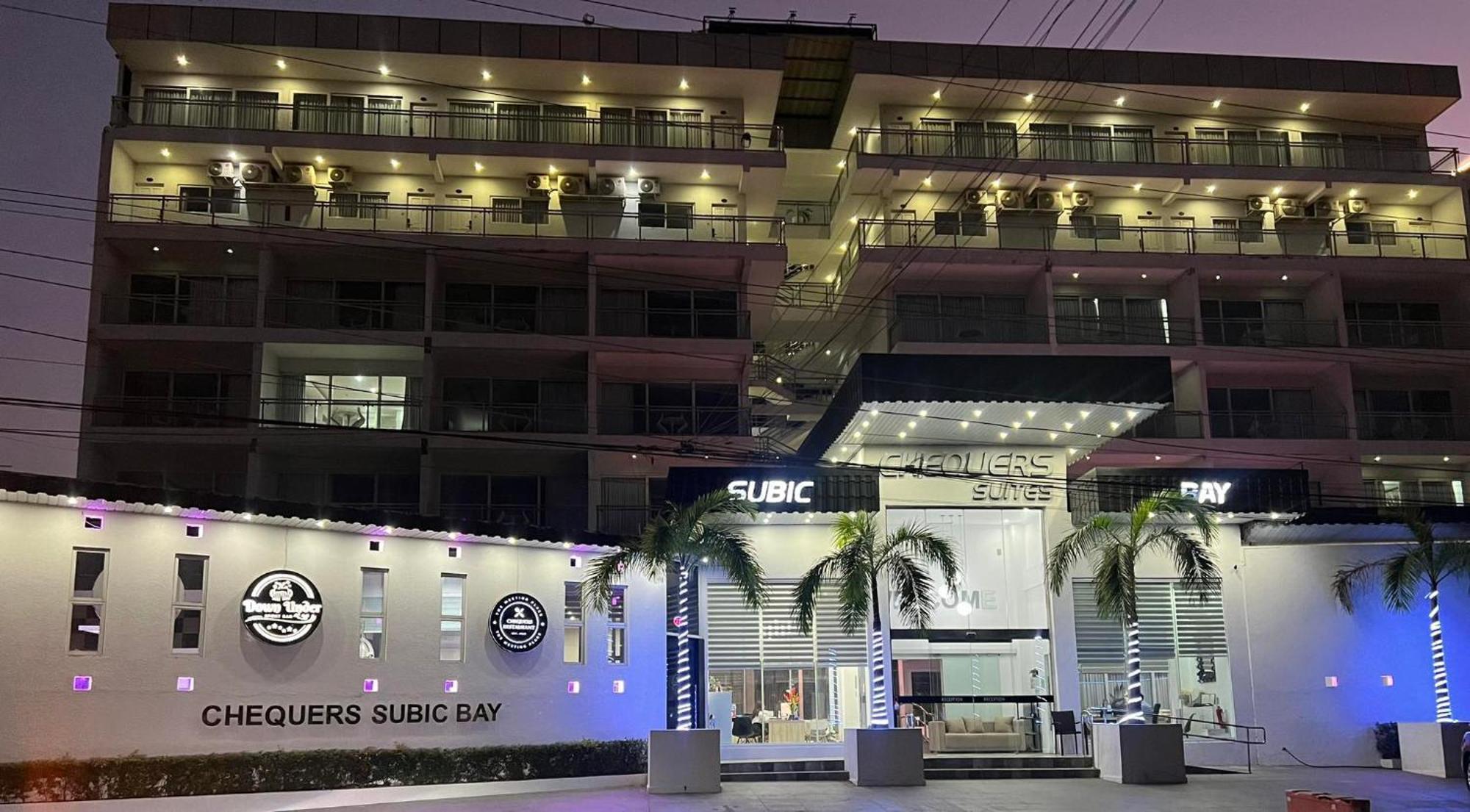 Chequers Suites Subic Bay Olongapo Exterior foto